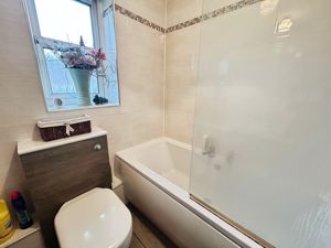 Photo 1- click for photo gallery